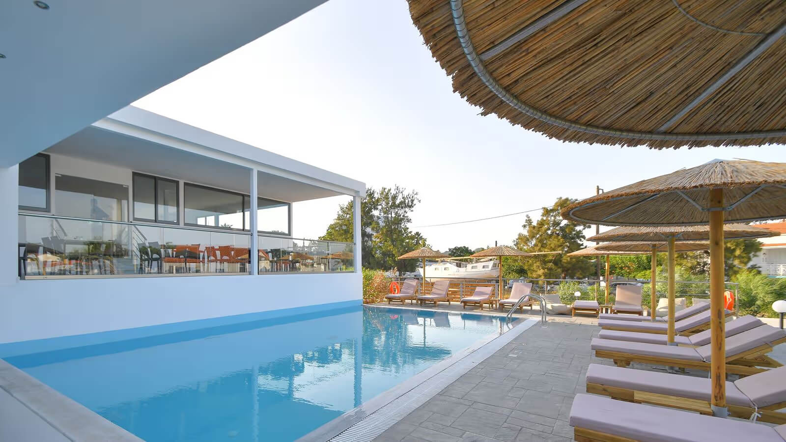 Hotel Evita Mare w Faliraki na Rodos - wakacje all inclusive w Grecji 2026